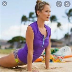 Athleta sun shield top